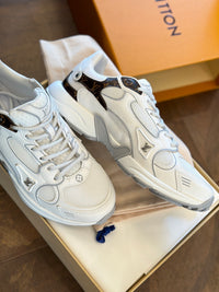 LOU Olympia Sneakers