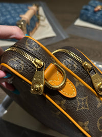 LOU Nil Bag