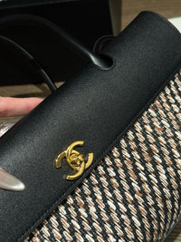 CC 26s Tweed Urban Shopping Bag