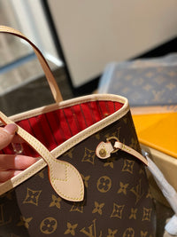 LOU Neverfull PM