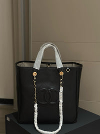 CC 26B Shopping Tote Bag