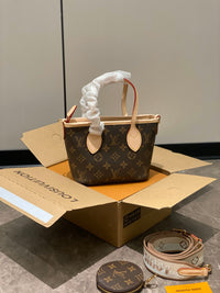 LOU Neverfull BB
