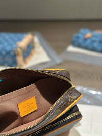 LOU Nil Bag
