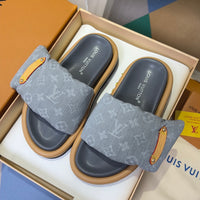 LOU Pool Pillow Mules
