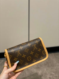 LOU Diane Bag