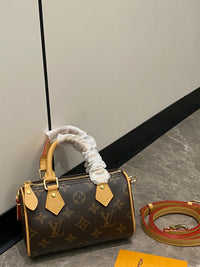 LOU Nano Speedy Bag