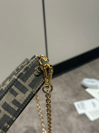 FD Baguette Pouch