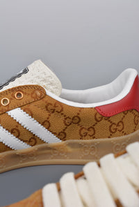 AD x GG Gazelle