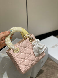 CD Mini Lady