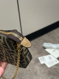 FD Baguette Pouch