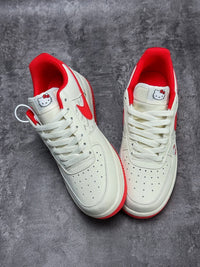NIKE Air Force 1 x Hello Kitty