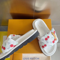 LOU Pool Pillow Sandals