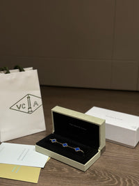 VAN C Bracelet
