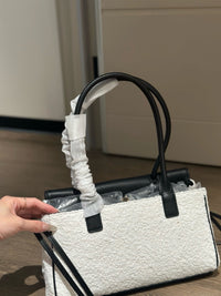 CC 26s Shopping Bag