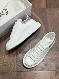 ALEXANDER MCQ Sneakers