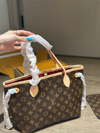 LOU Neverfull PM