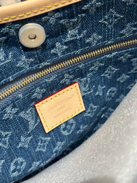 LOU CarryAll PM