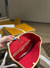 LOU Neverfull PM