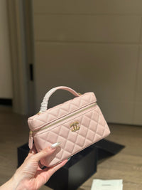 CC 26c Vanity Bag