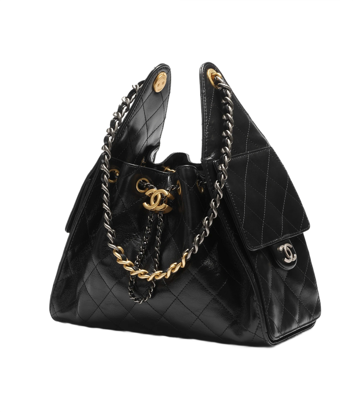 CC 25 Small Handbag in Black Shiny Crumpled Calfskin