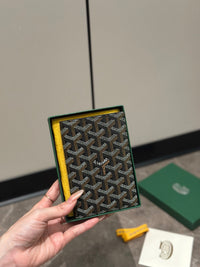 GOYA Passport Holder