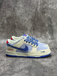 NIKE x Supreme SB Dunk Low