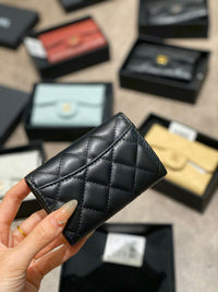 CC CF Cardholder