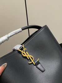 SL Le 37 Bucket Bag