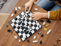 LEGO Harry Potter Hogwarts Wizard’s Chess 76392