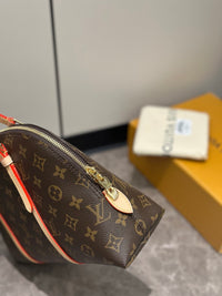 LOU Squire PM Bag