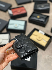 CC CF Cardholder