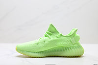 AD Yeezy Boost 350 V2