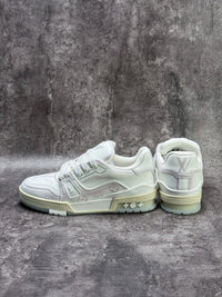 LOU Trainers