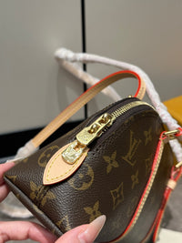 LOU Squire EW Bag