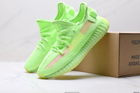 AD Yeezy Boost 350 V2