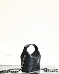 CC 25 Hobo Bag
